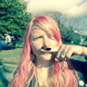 Meet your Posher, Katie skye